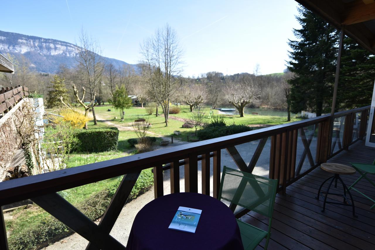 Les Lodges Du Lac Saint-Alban-de-Montbel Pokój zdjęcie