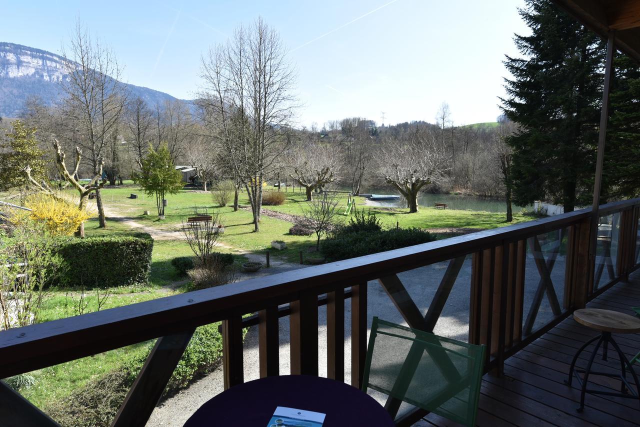 Les Lodges Du Lac Saint-Alban-de-Montbel Pokój zdjęcie